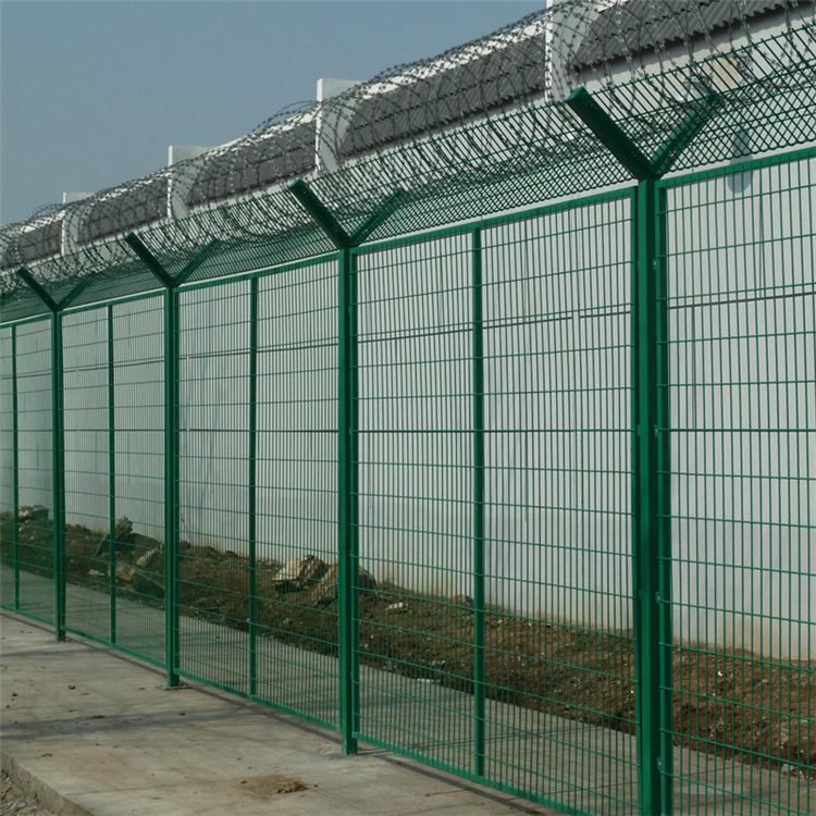 安徽监狱外墙铁丝网图片2