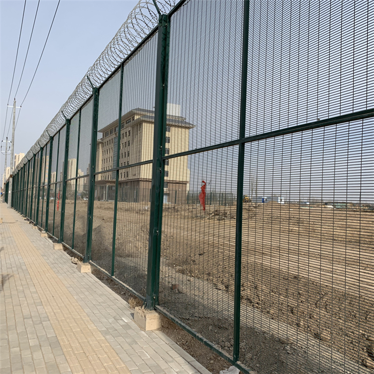 安徽监狱通透式钢网墙图片3