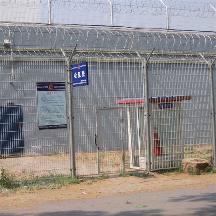安徽监狱隔离网大门图片2