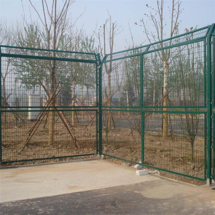 安徽铁丝护栏网-铁丝围栏网图片3