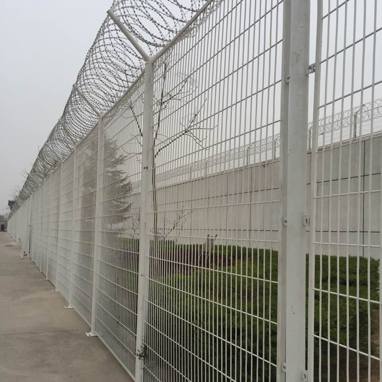 安徽监狱焊接钢网墙图片1