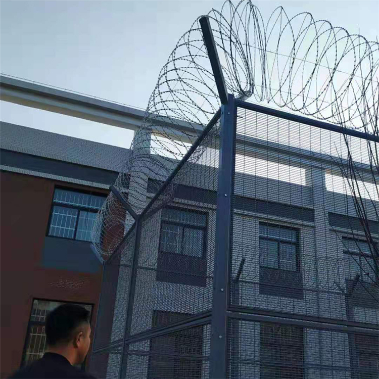 安徽监狱防攀爬密纹网图片1