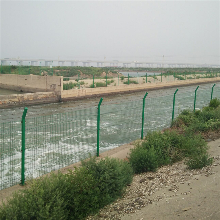河堤沿岸隔离网图片2