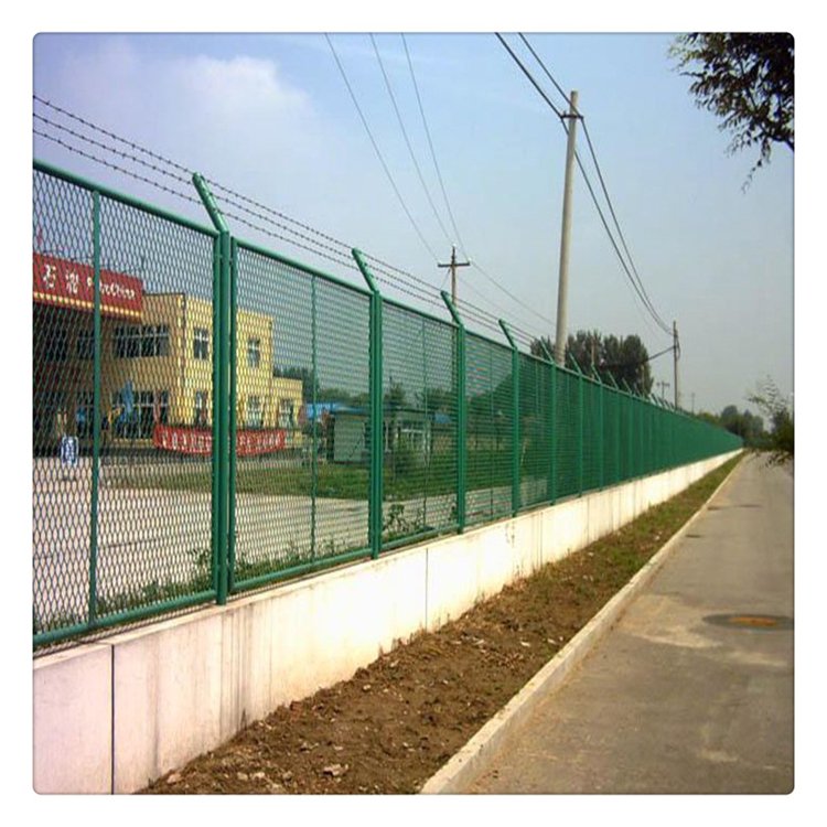 安徽工厂铁丝隔离网图片2