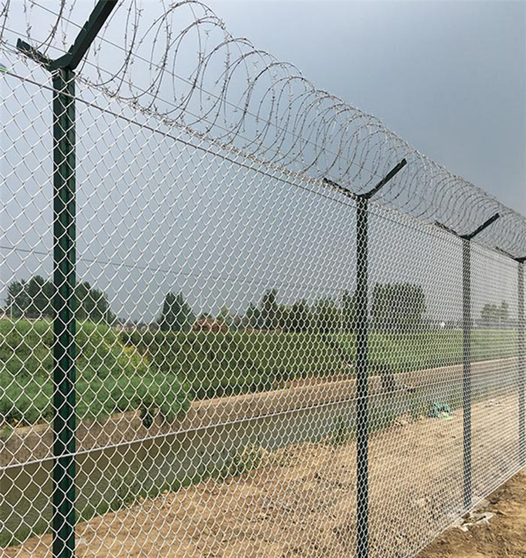 机场铝包钢围栏以及铝包钢刺丝滚笼介绍图片5